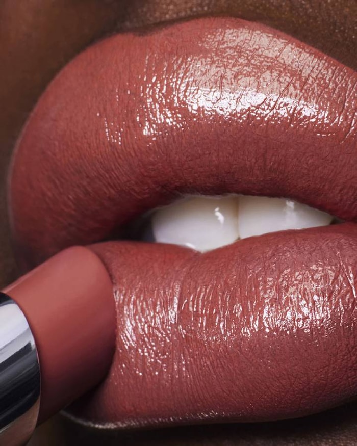 DRAMA LIPS GLASSSY - RABANNE MAKEUP