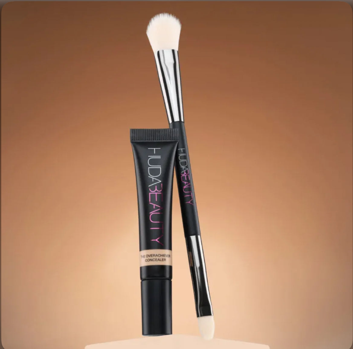 Huda Beauty: OverAchiever Concealer