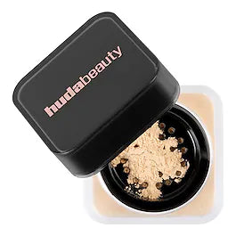 Huda Beauty: Baby Bake Mini Easy Bake Loose Powder