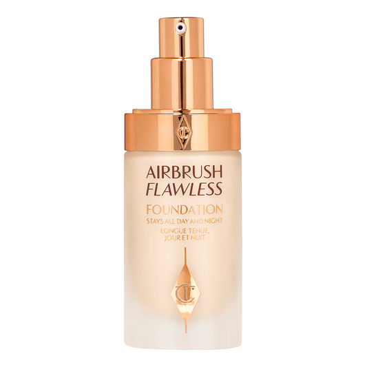 Charlotte Tilbury: Airbrush Flawless Foundation