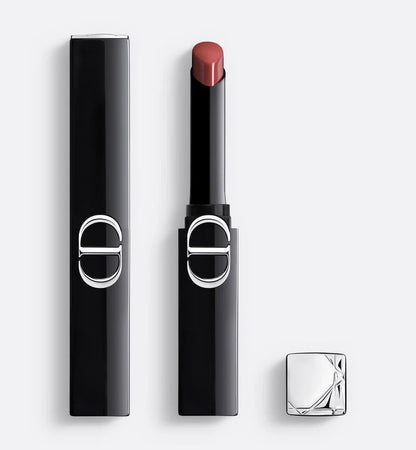 Rossetto Rouge Dior On Stage Rossetto dalla tenuta estrema – finish brillante