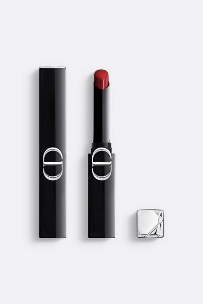 Rossetto Rouge Dior On Stage Rossetto dalla tenuta estrema – finish brillante