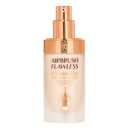 Charlotte Tilbury: Airbrush Flawless Foundation